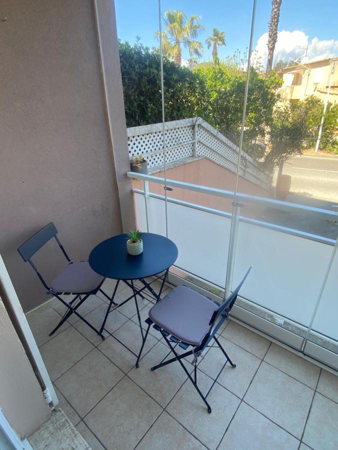 Studio Spacieux Avec Patio En Centre Ville Cavalaire-sur-Mer Exterior photo